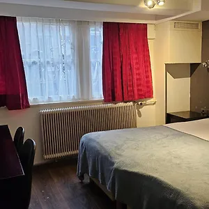 ** Hotel Quentin Golden Bear Pays-Bas