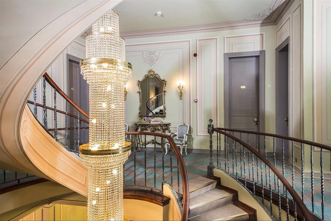 ****  Bosphorus Palace Hotel Istambul Turquie